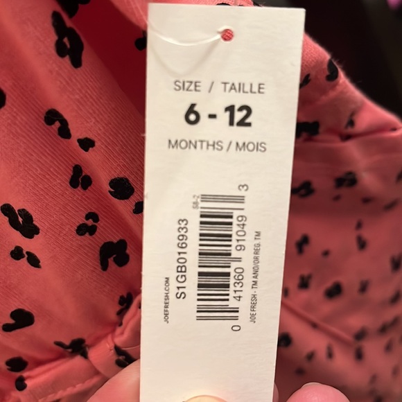 NWT -Super stylish baby romper Size 6-12M - Picture 3 of 3